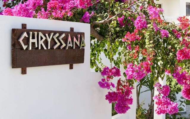 Mrs Chryssana Beach Hotel