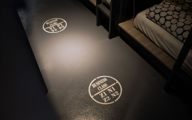 Zone17 diving station