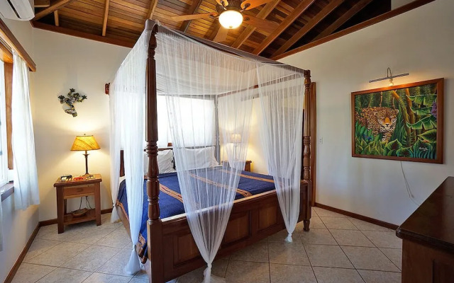 Cocotal Inn and Cabanas