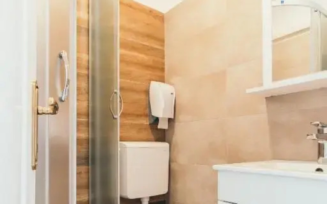 Hotel Dijana