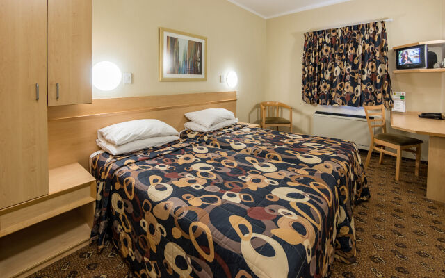 Road Lodge Bloemfontein Airport