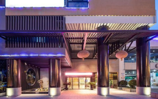 Scholars Hotel
