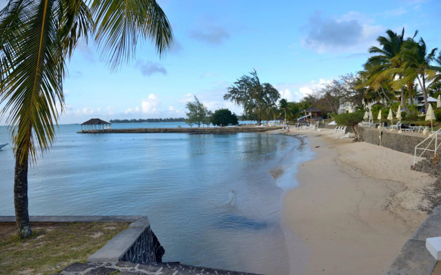 Mon Choisy Beach R.
