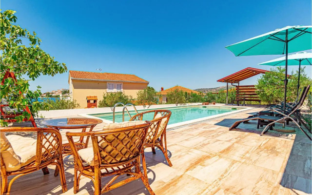 Holiday home Zatoglav 1