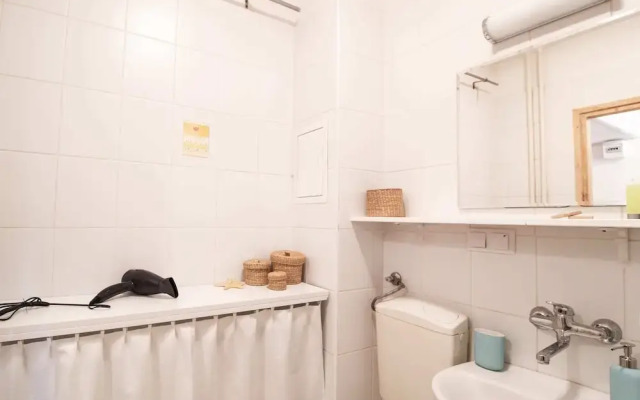 Riverside Comfort Studio
