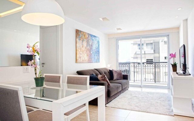 Wave Ipanema Apartments