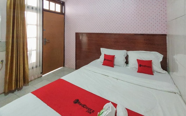 RedDoorz @ Pujon Malang