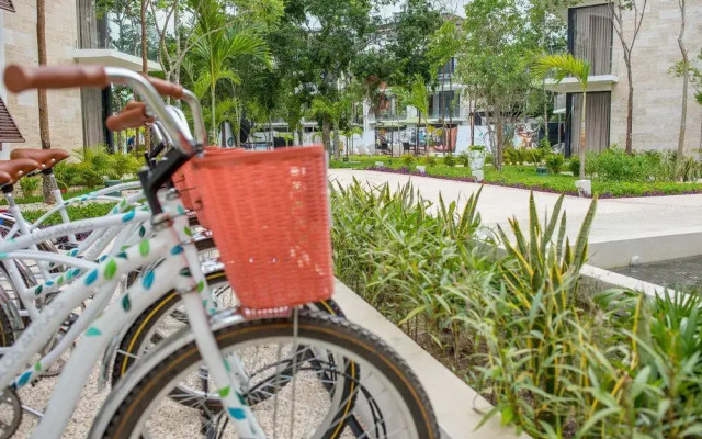 Central Park 103C by iMexico