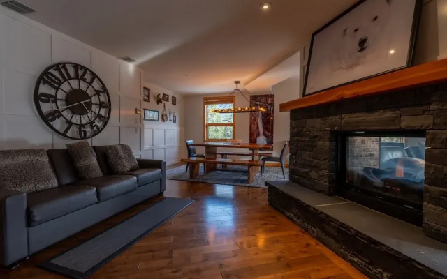 Rundle Cliffs Lodge by Canmore Premier