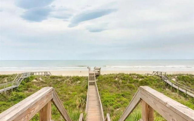 Pelican Inlet B115