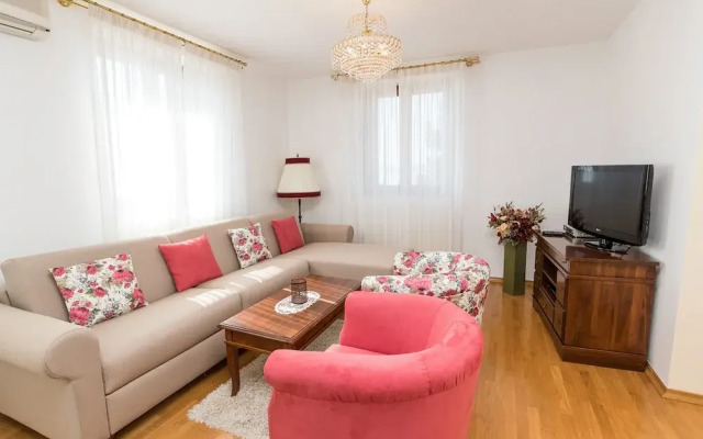 Apartments Villa Castello