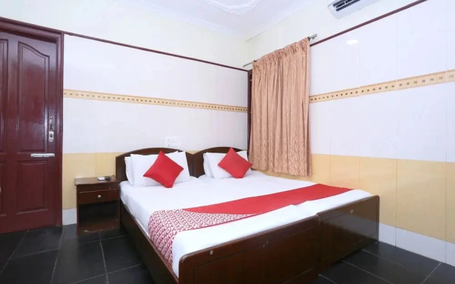 Hotel Sunrise View by OYO Rooms