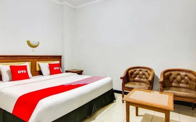 OYO 3793 Cihampelas Hotel 2