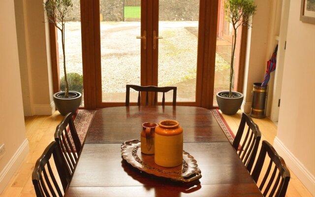 Pine Lodge