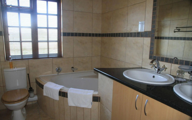 Amber Rose Country Estate