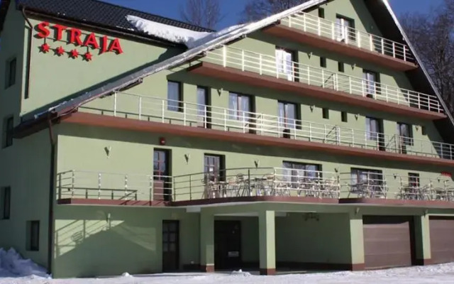 Vila Straja