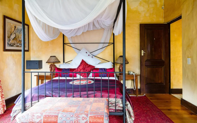 4 Wild Rose Country Lodge