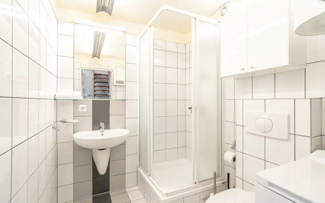 RentPlanet - Apartament Garbarska