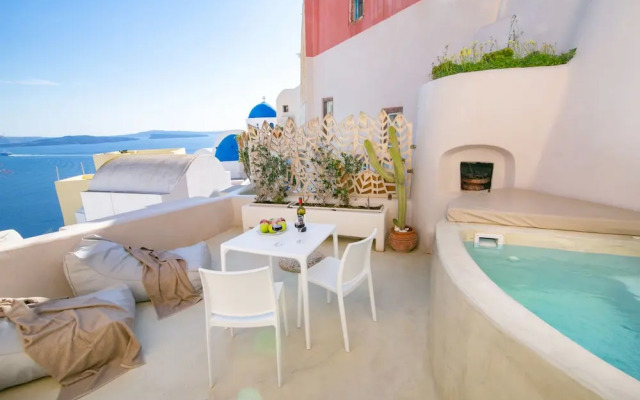 Opsis Cave House