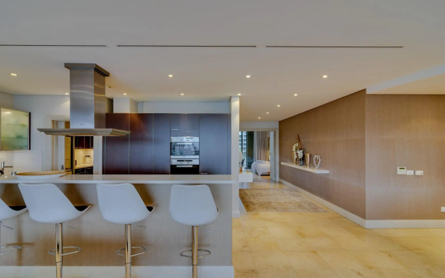 Mountain Marina Luxury Apartments