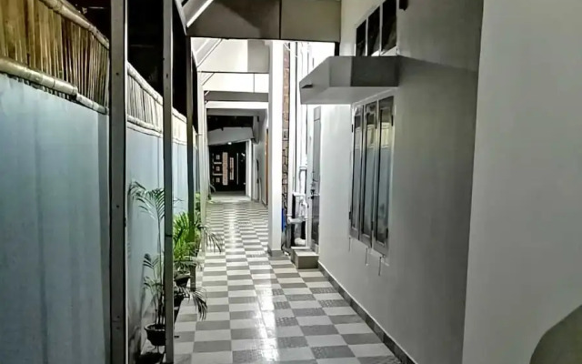 172 Lbs - A Boutique Guest House