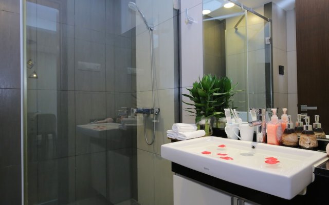 Sophie Lancaster Hanoi Apartment