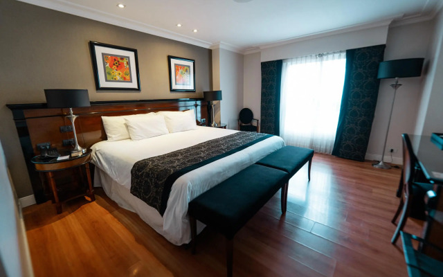 Amerian Executive Cordoba Hotel