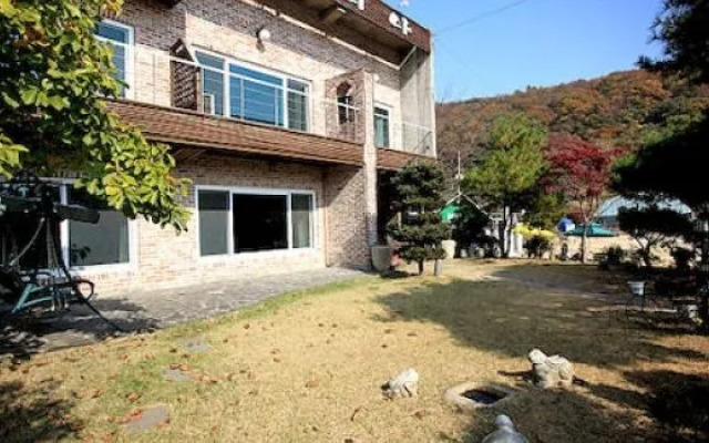 Marina Pension