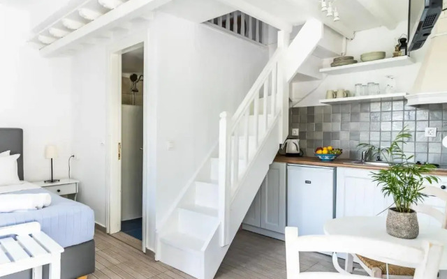 Milia Apartments