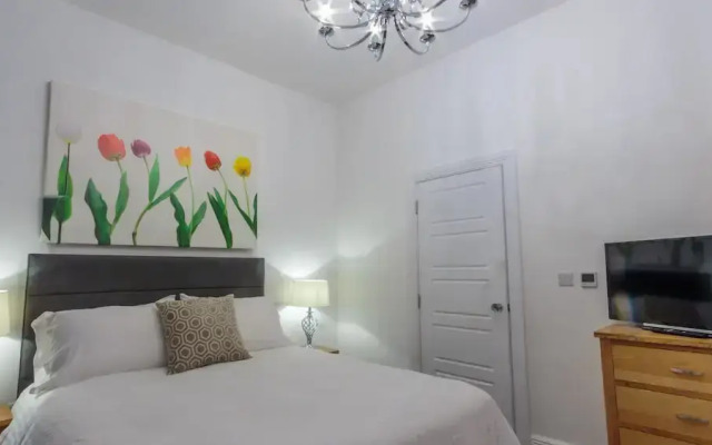 3 Bed- The Regency Suite