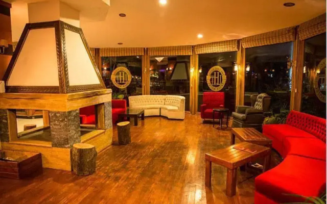 Green Mount Hotel & Spa