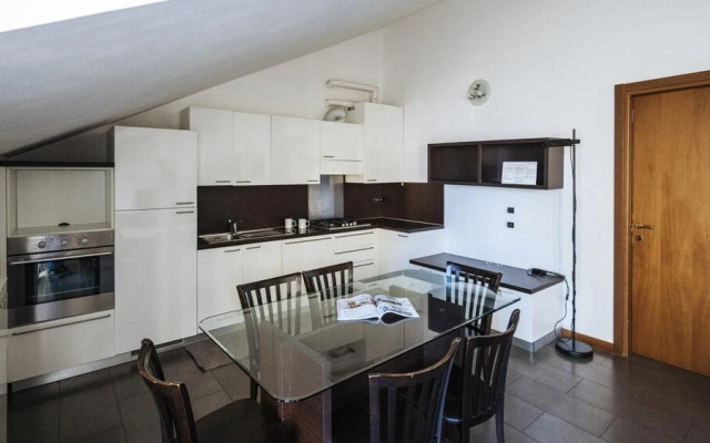 Viale Hambury 51