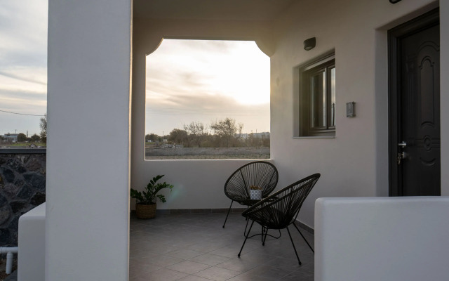 Almira Luxury Suites