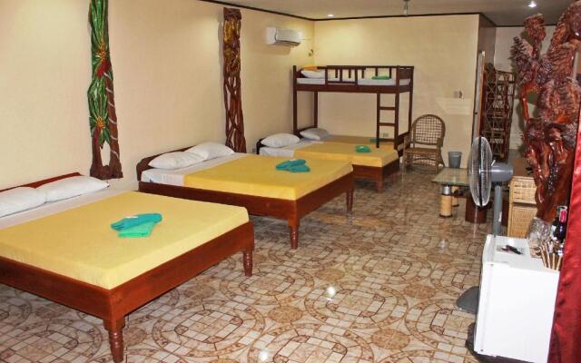 Deep Forest Garden Hotel