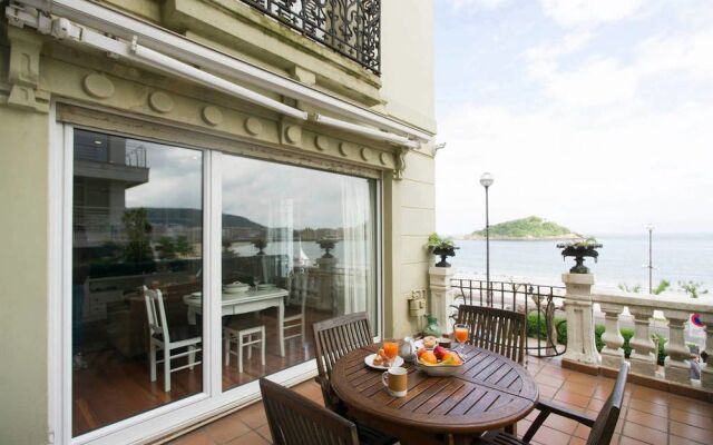 BREATHTAKING TERRACE VIEWS - by SanSebastianApartments.es