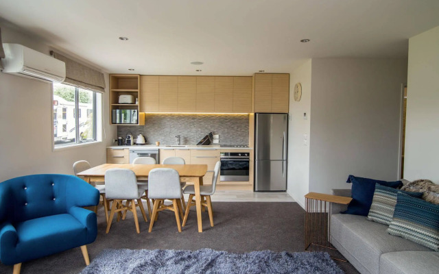 Te Anau Deluxe Apartments