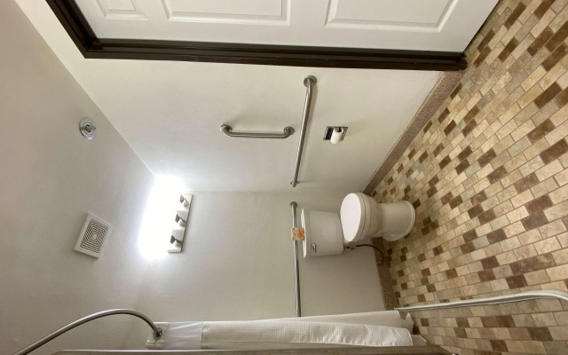 Best Western Antelope Inn & Suites