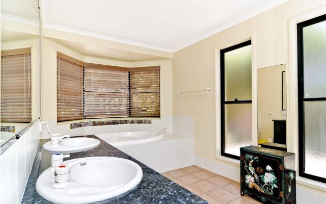 Noosa Edge Nudist Retreat - Noosa Edge Paradise