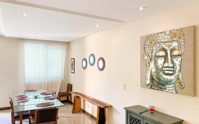 Oasis 12