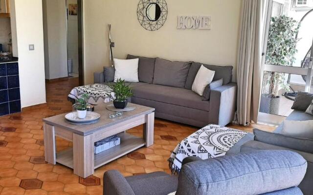 Penthouse T3 com Terraço e BBQ