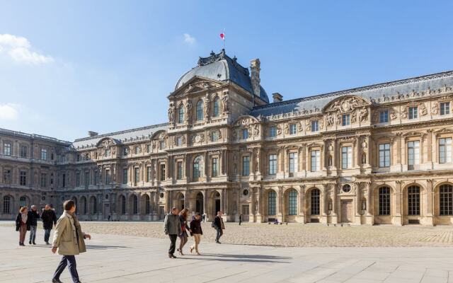 Steps from the Louvre