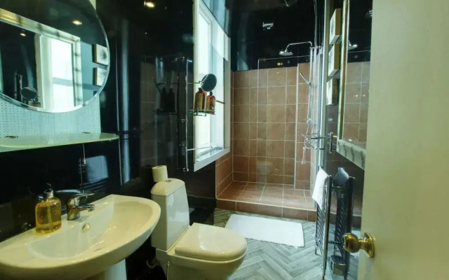 The Bromley Central Holiday Home