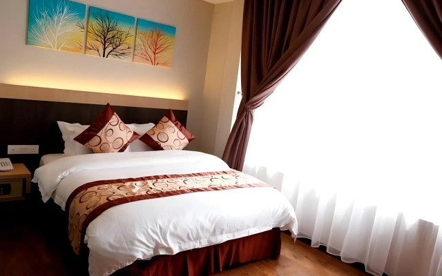 Lot 10 Boutique Hotel
