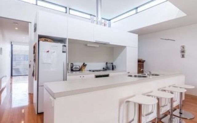 Anglesea Surf Beach Apartments