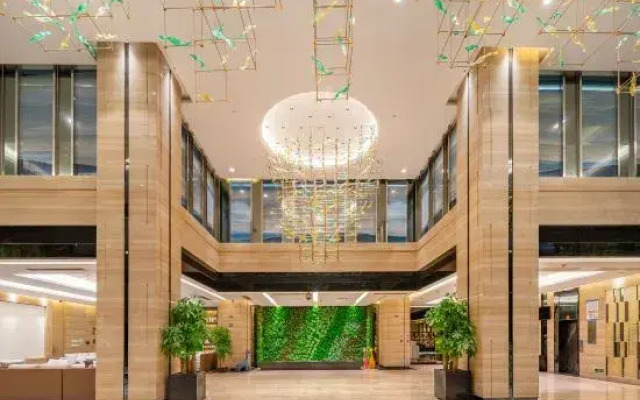 Wyndham Foshan Weijing Hotel (Sanshui Wanda Plaza)