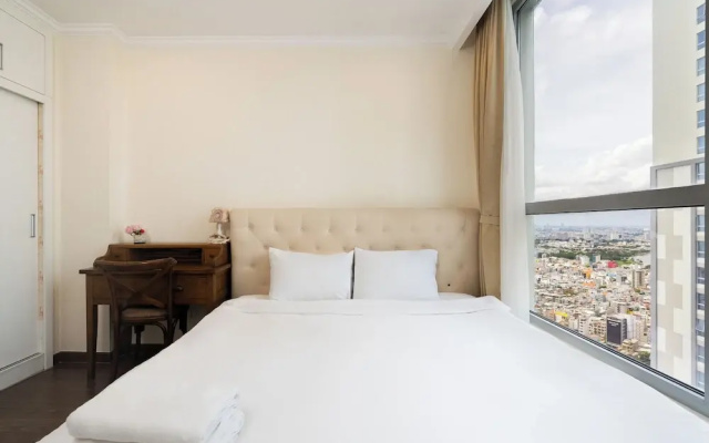 Luxury Lake and River Landmark 81 & Vinhomes