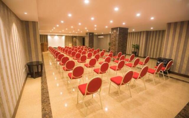 Roles Hotel