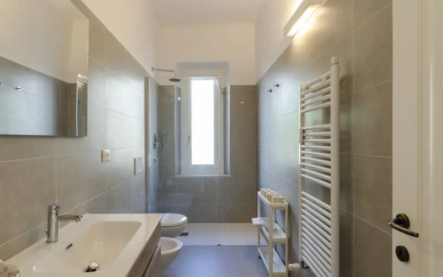 JOIVY Bright Apt For 5, Near Beach, In Camogli