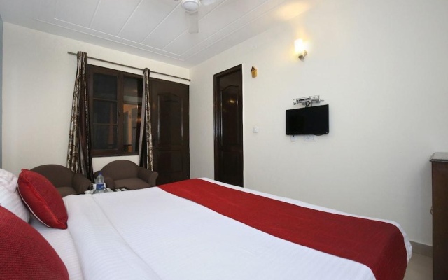 OYO 6366 Grand Regal Hotel – Guest Rooms – Chandigarh