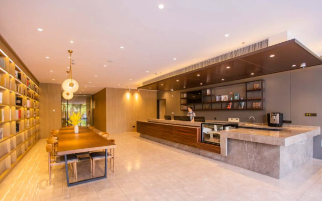 Hanting Premium Hotel Haining China Leather City